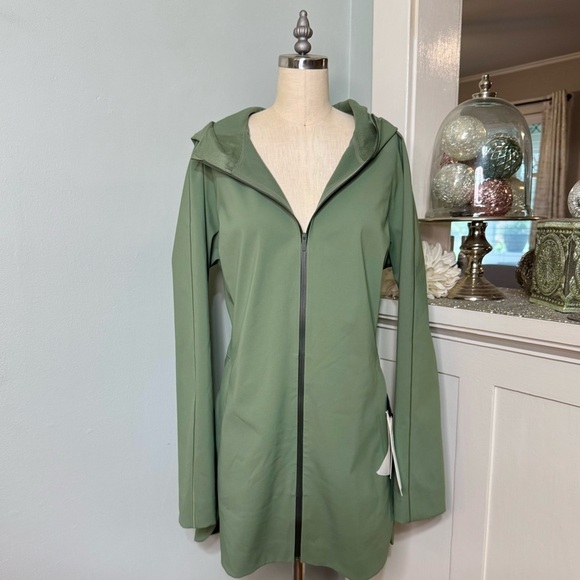 Lululemon Glyde Along Softshell Jacket Fleece Lined Green Twill Size 12 NWT - Picture 3 of 16